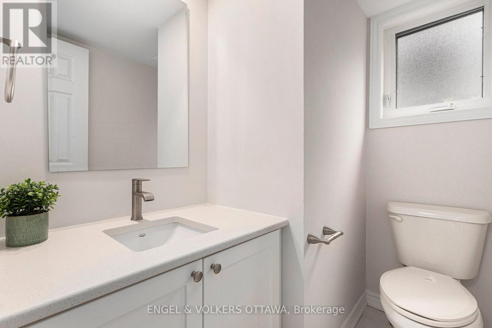 123 Tripp Crescent, Ottawa, Ontario  K2J 1M5 - Photo 14 - X12439421