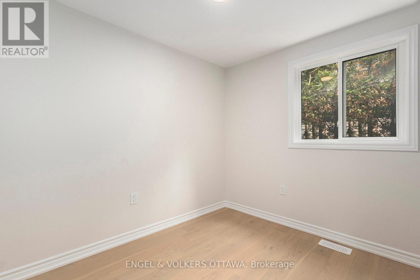 123 Tripp Crescent, Ottawa, Ontario  K2J 1M5 - Photo 20 - X12439421