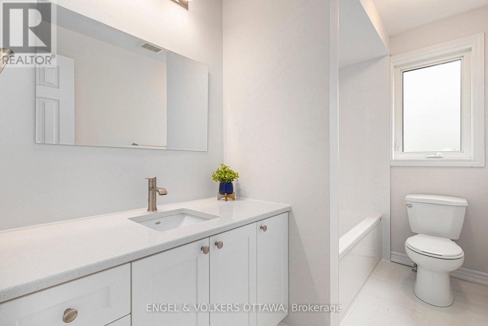 123 Tripp Crescent, Ottawa, Ontario  K2J 1M5 - Photo 27 - X12439421