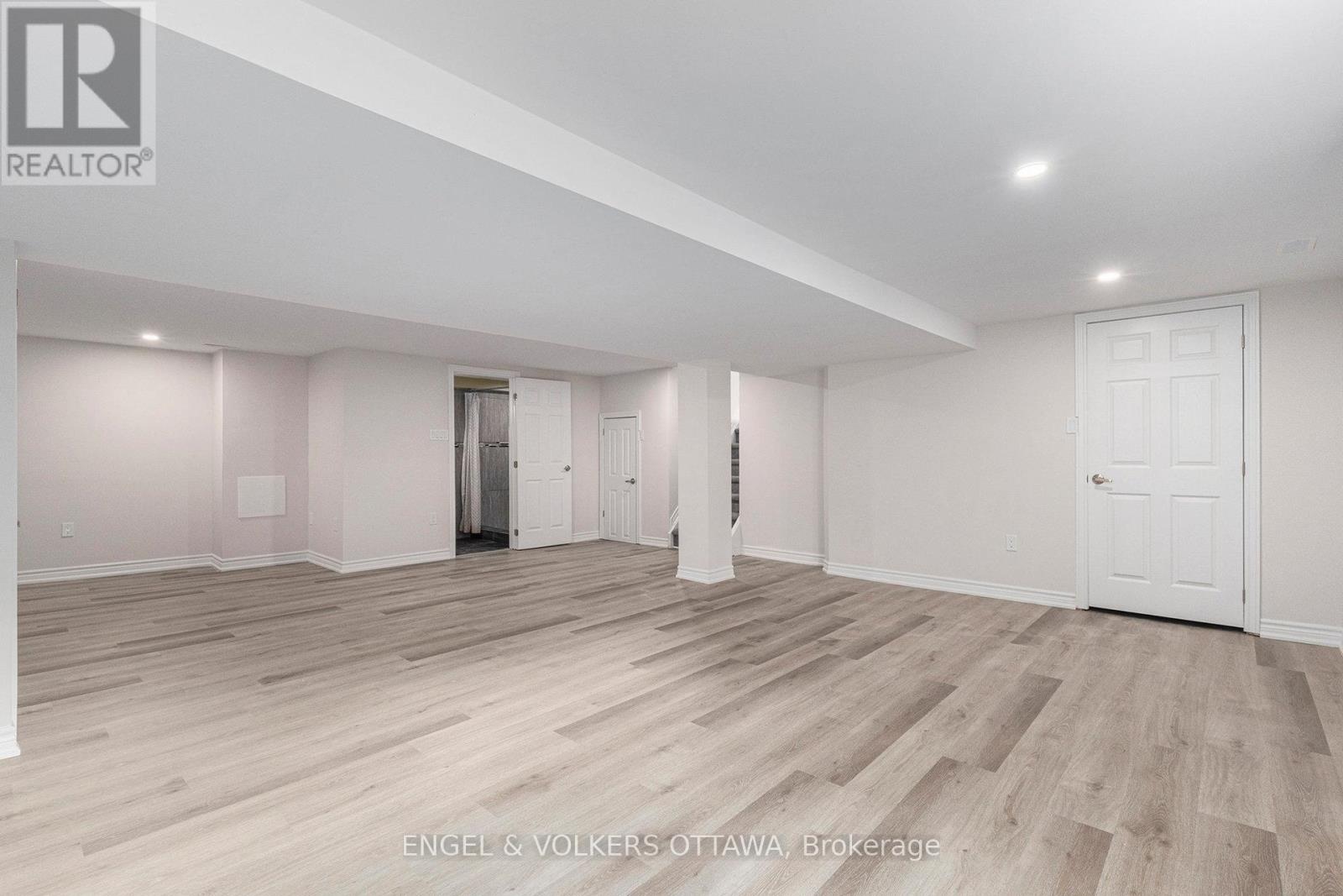 123 Tripp Crescent, Ottawa, Ontario  K2J 1M5 - Photo 31 - X12439421