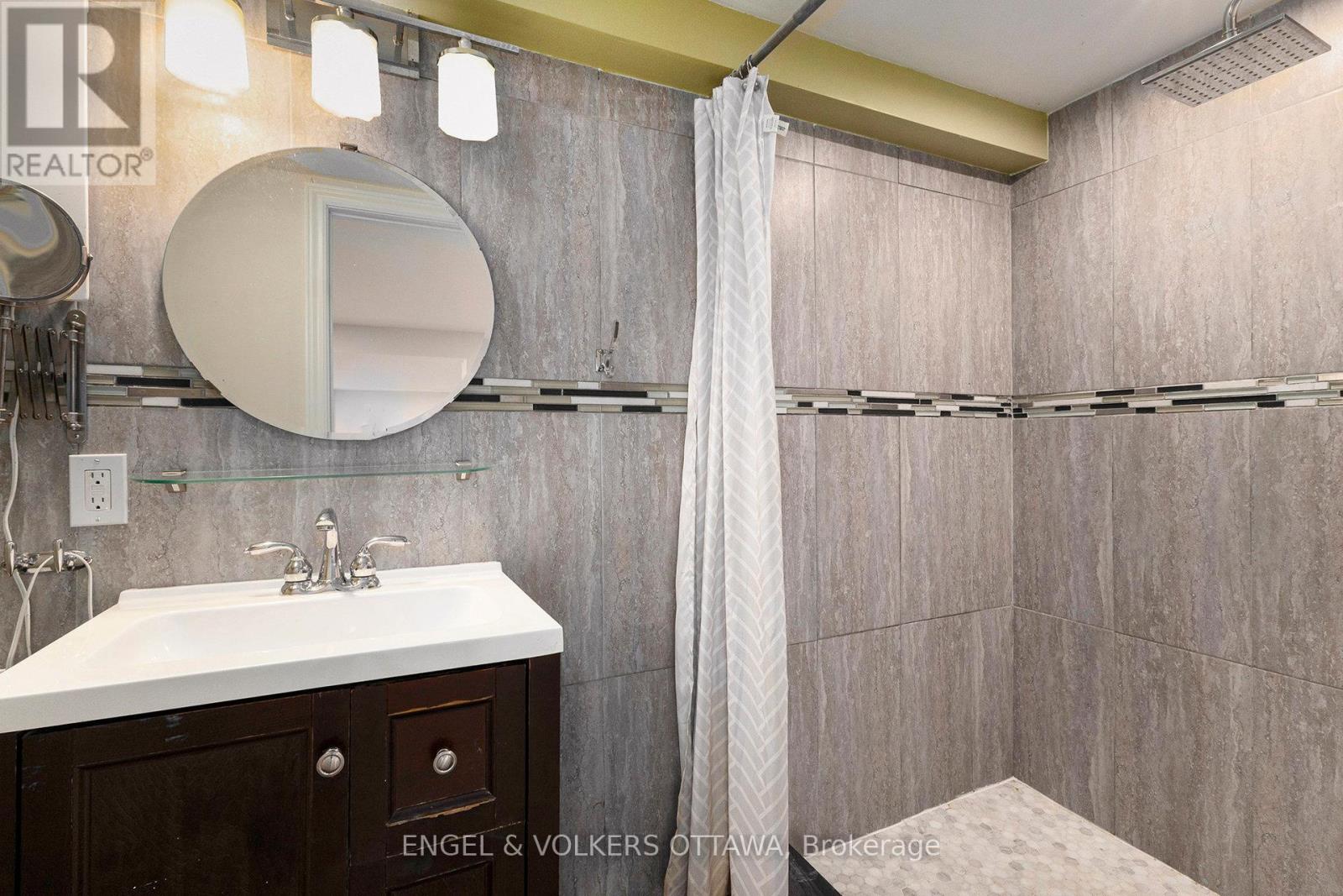 123 Tripp Crescent, Ottawa, Ontario  K2J 1M5 - Photo 32 - X12439421