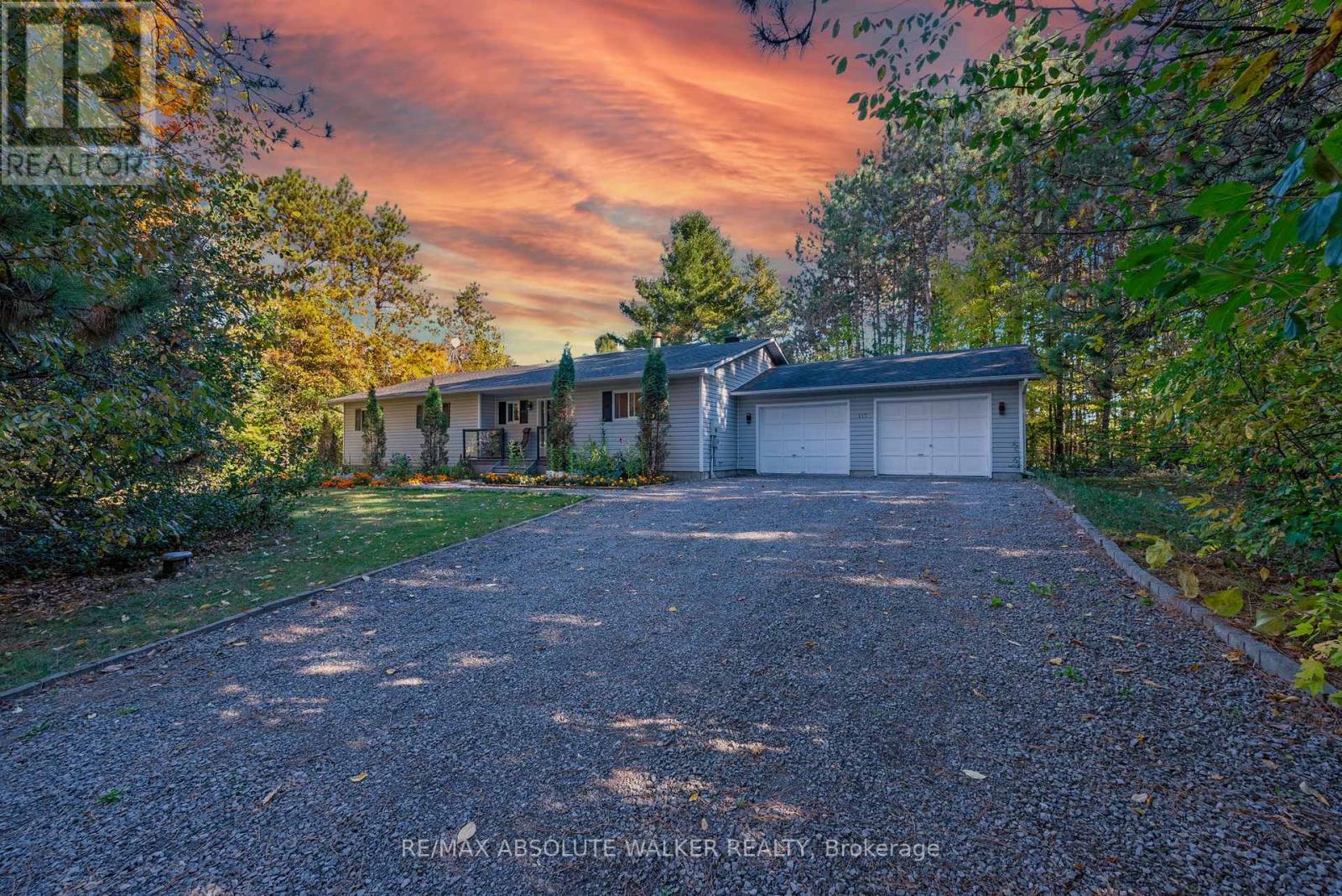 117 PLANTATION DRIVE, Ottawa, Ontario
