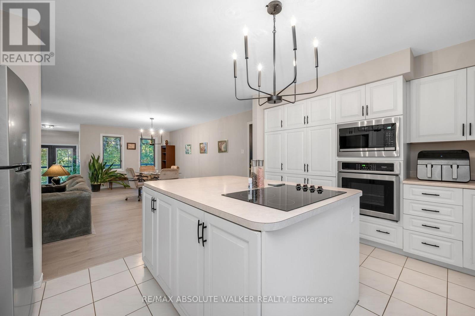117 Plantation Drive, Ottawa, Ontario  K0A 3M0 - Photo 12 - X12439442