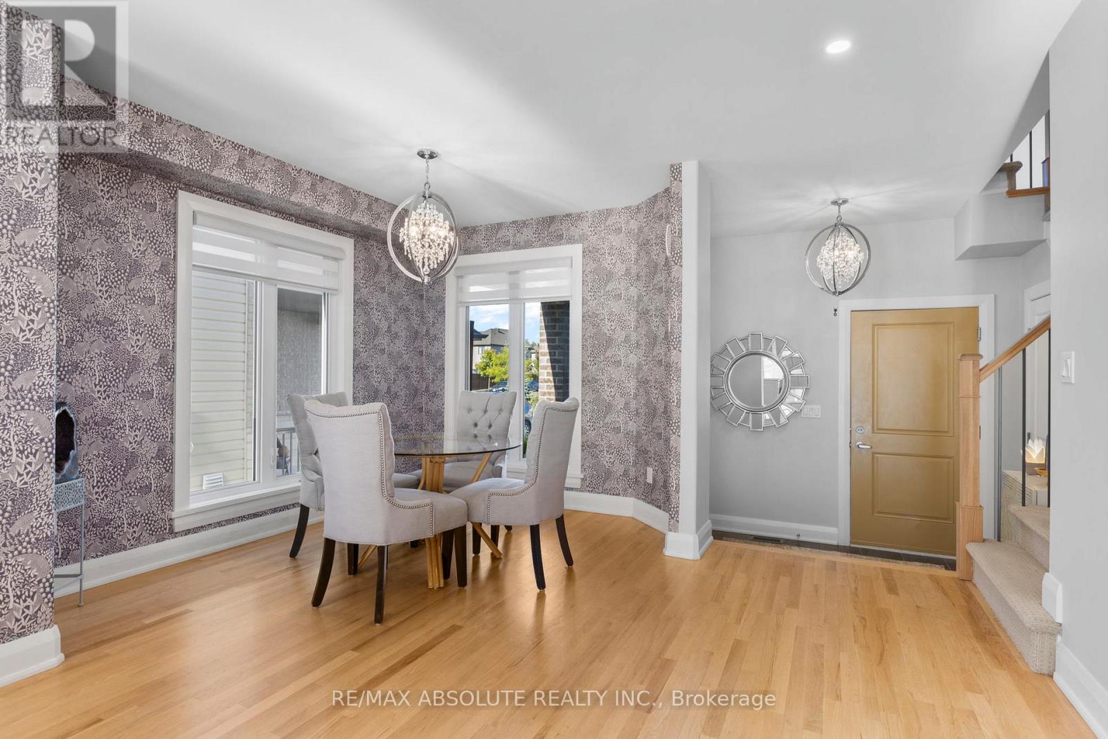 90 Porter Street, Ottawa, Ontario  K2S 2L8 - Photo 6 - X12439452