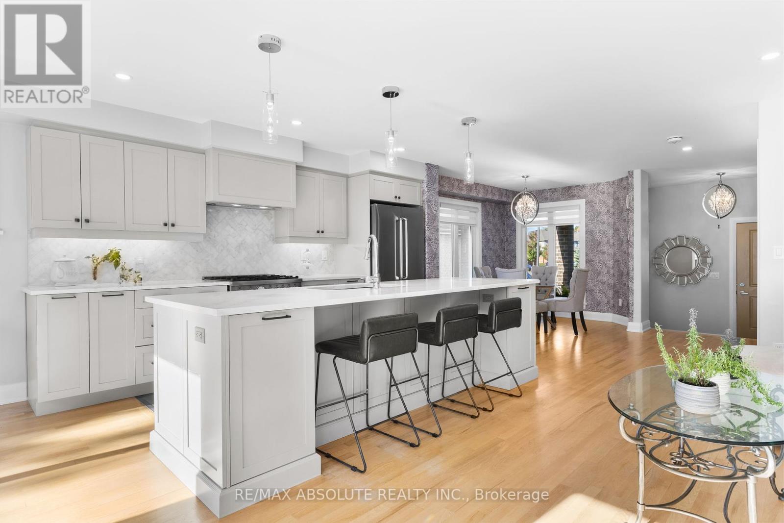 90 Porter Street, Ottawa, Ontario  K2S 2L8 - Photo 8 - X12439452