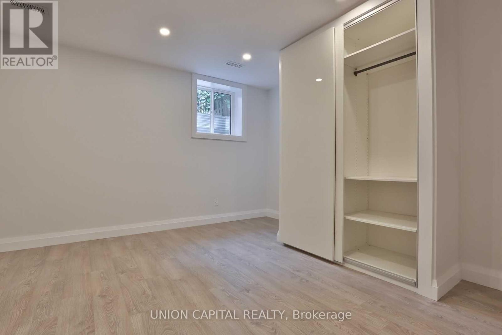 Main - 56 Ravina Crescent, Toronto, Ontario  M4J 3M2 - Photo 23 - E12438106