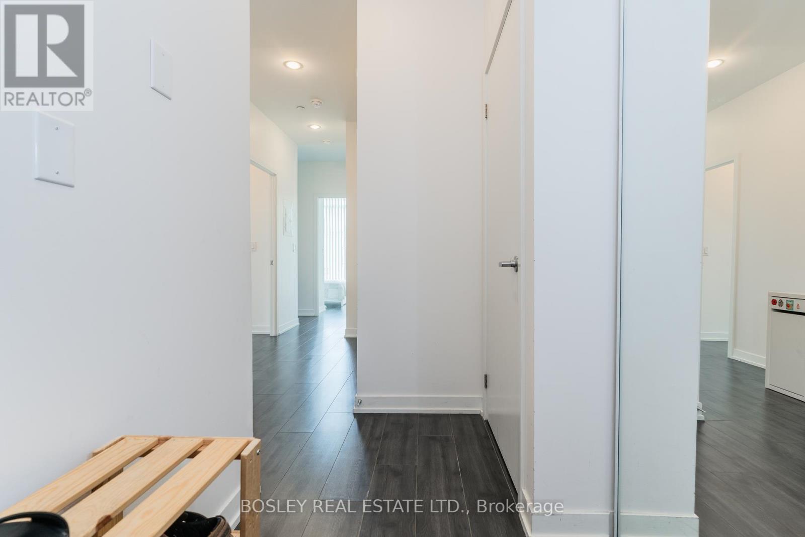 610 - 18 Rean Drive, Toronto, Ontario  M2K 0C7 - Photo 3 - C12437139