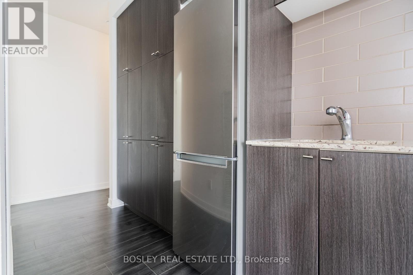 610 - 18 Rean Drive, Toronto, Ontario  M2K 0C7 - Photo 9 - C12437139