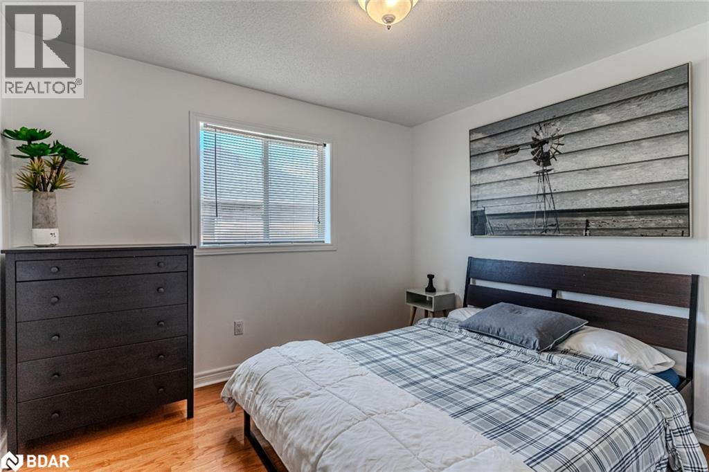 64 Lake Crescent, Barrie, Ontario  L4N 6A6 - Photo 15 - 40775697