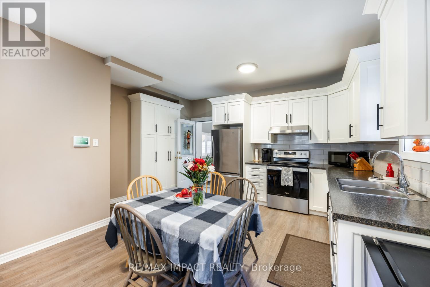 255 Arthur Street E, Oshawa, Ontario  L1H 1N5 - Photo 15 - E12439405