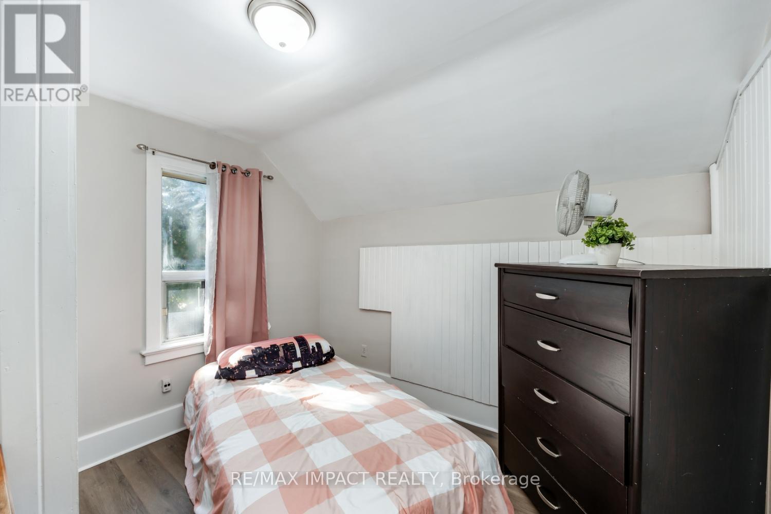255 Arthur Street E, Oshawa, Ontario  L1H 1N5 - Photo 28 - E12439405