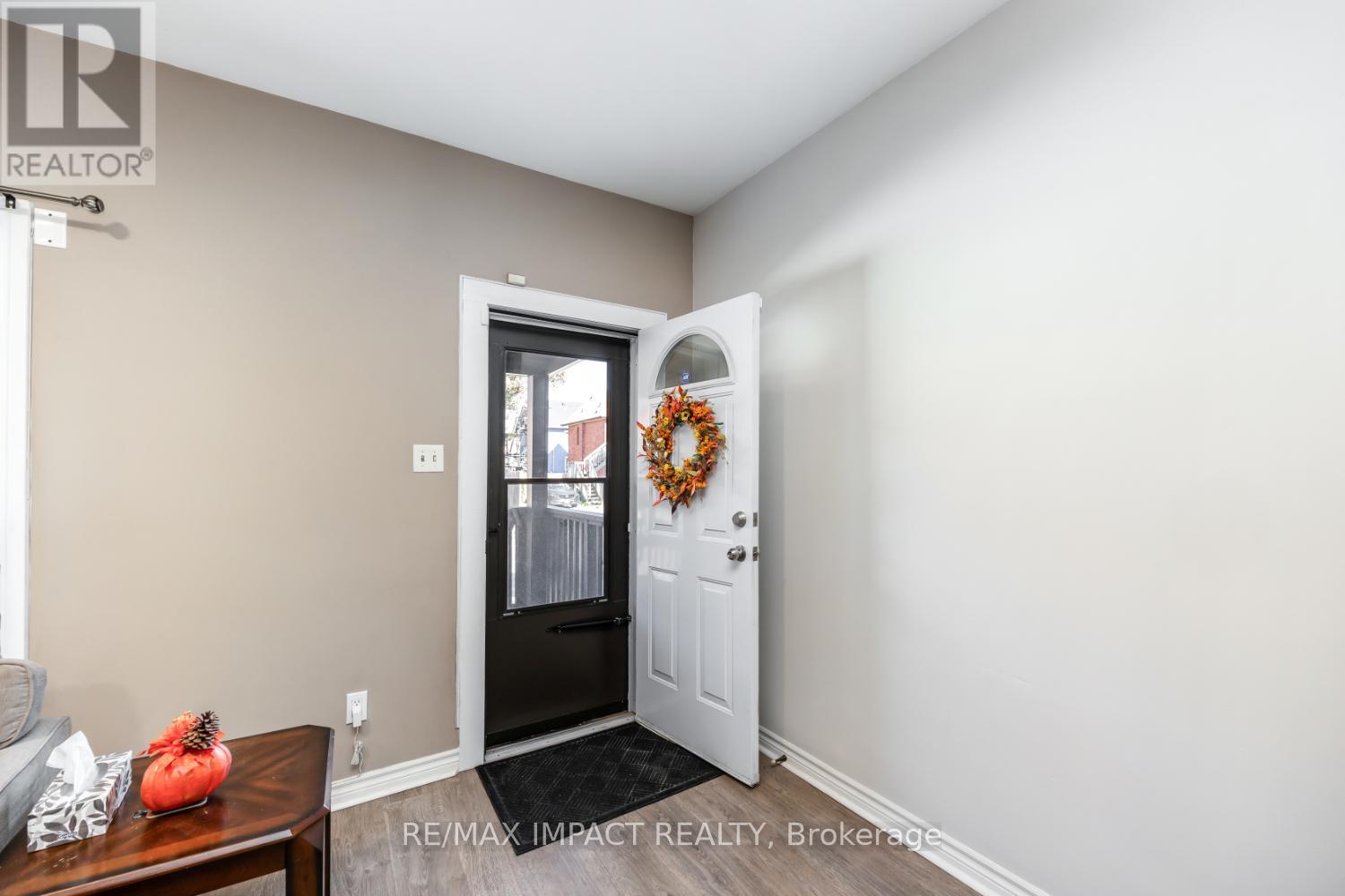 255 Arthur Street E, Oshawa, Ontario  L1H 1N5 - Photo 8 - E12439405
