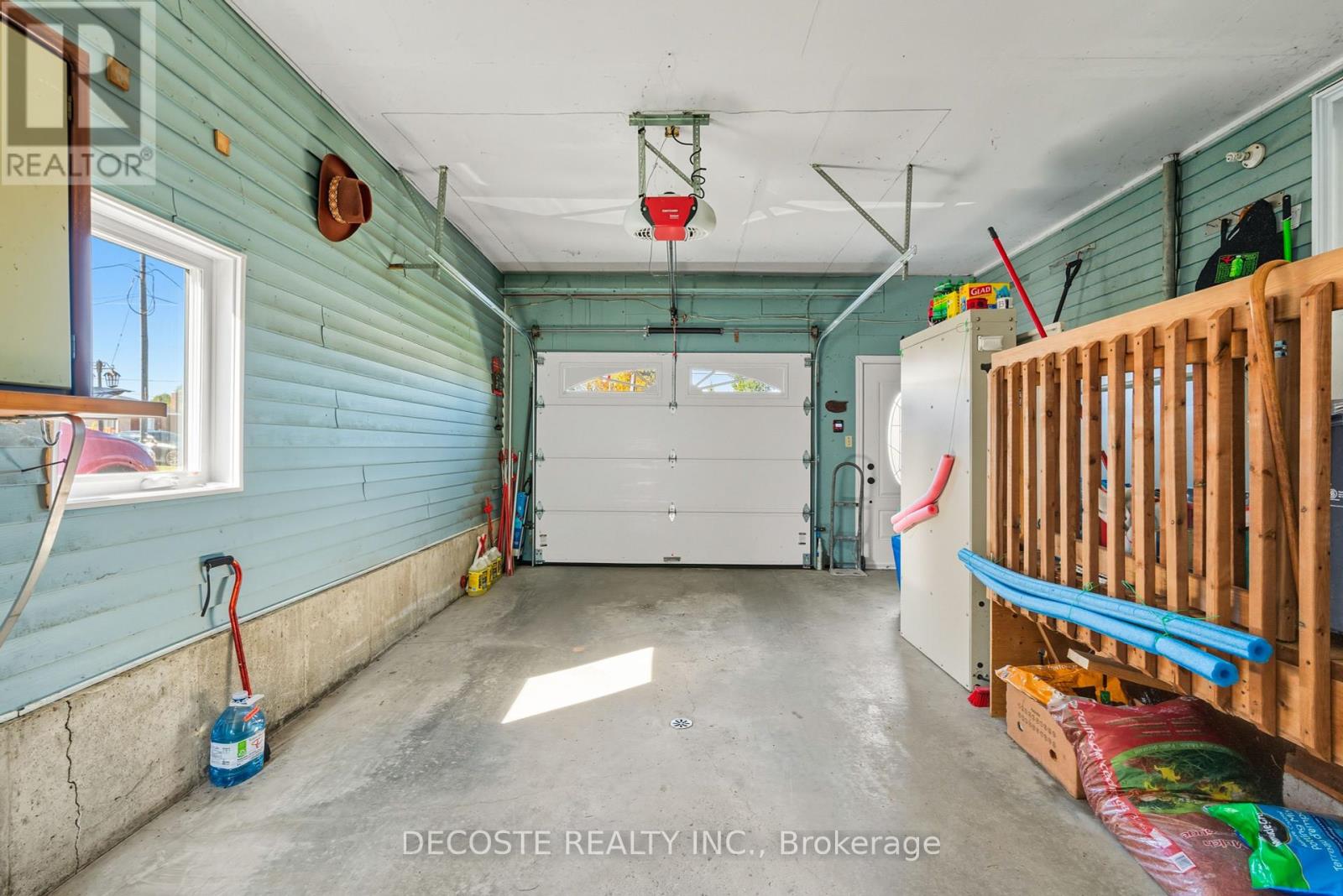 20322 Lochiel Street W, North Glengarry, Ontario  K0C 1A0 - Photo 31 - X12439373