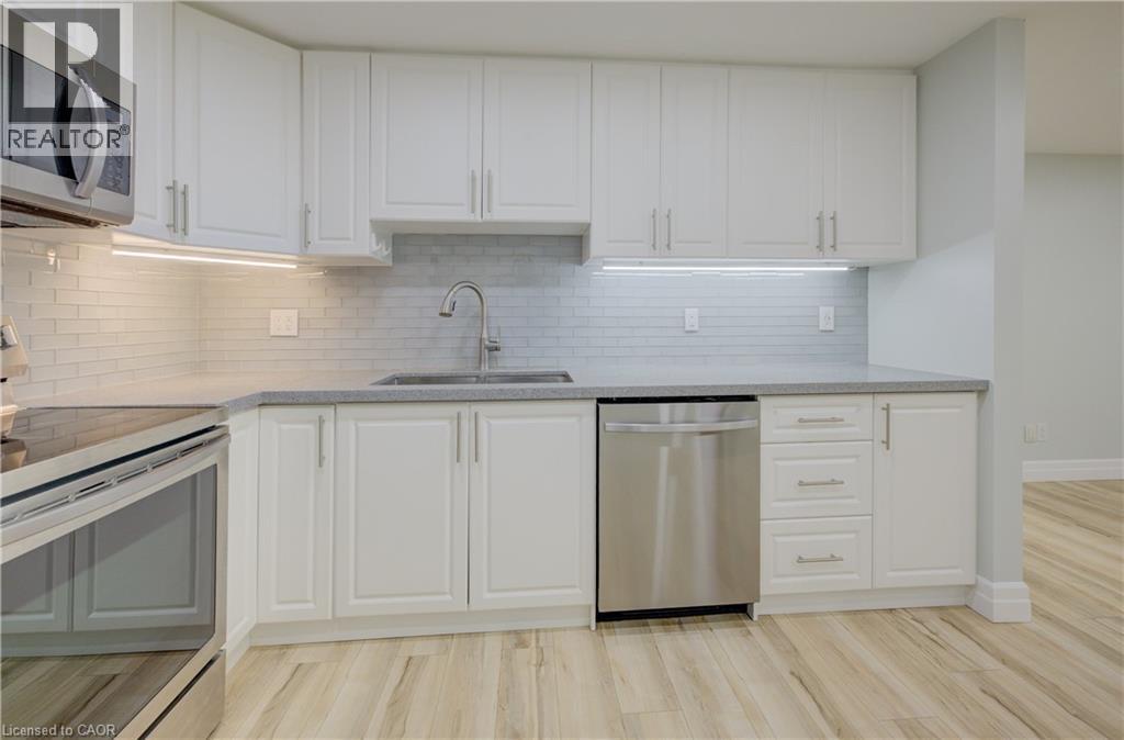 565 Greenfield Avenue Unit# 503, Kitchener, Ontario  N2C 2P4 - Photo 5 - 40774238