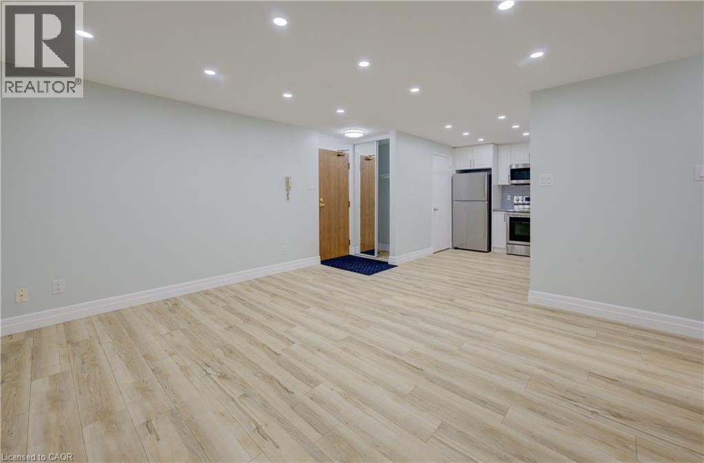 565 Greenfield Avenue Unit# 503, Kitchener, Ontario  N2C 2P4 - Photo 8 - 40774238