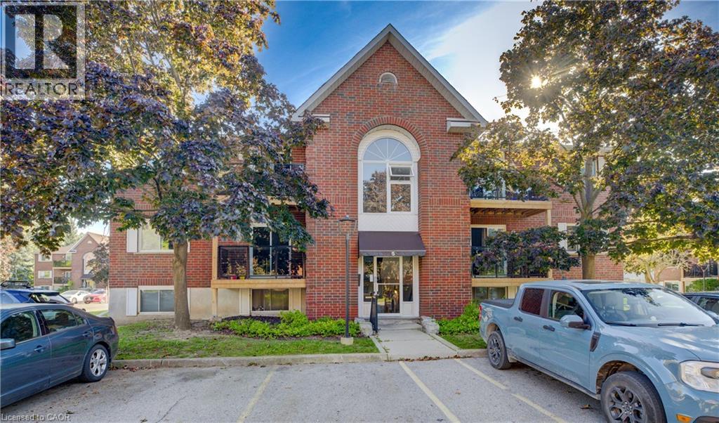 565 Greenfield Avenue Unit# 503, Kitchener, Ontario  N2C 2P4 - Photo 1 - 40774238