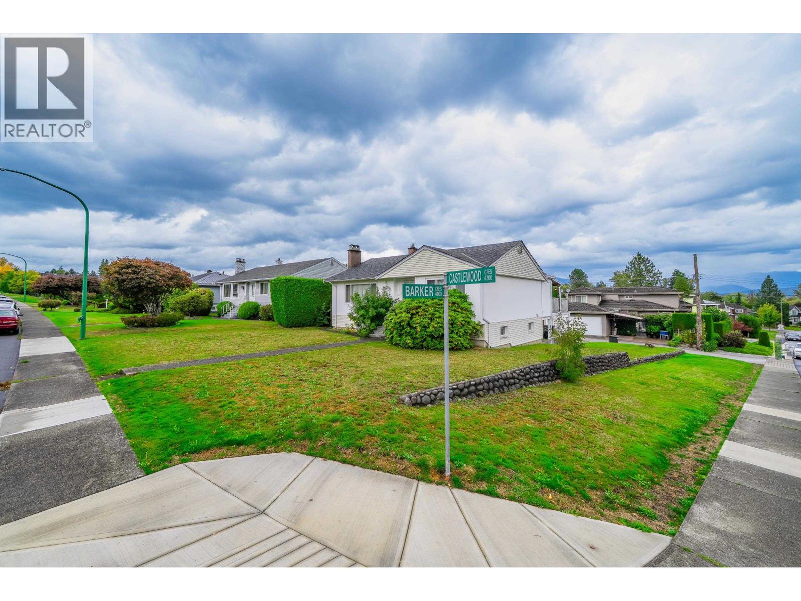 4277 CASTLEWOOD CRESCENT, Burnaby, British Columbia