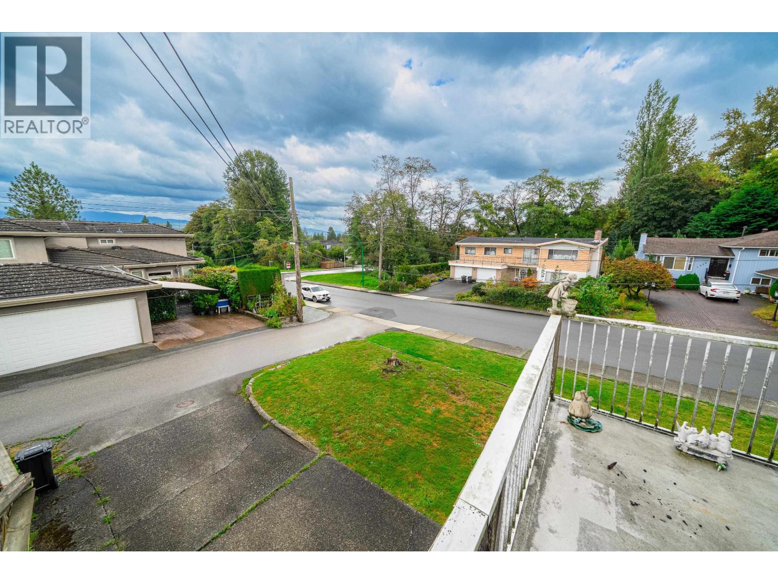 4277 Castlewood Crescent, Burnaby, British Columbia  V5G 2M1 - Photo 17 - R3054272