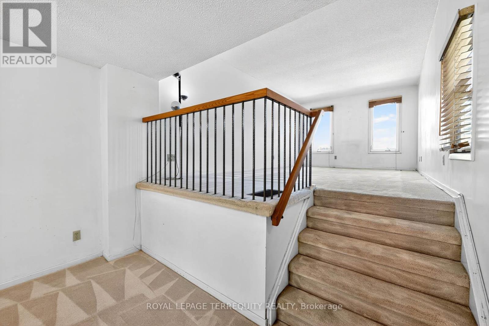 130 Whistling Hills Drive, Toronto, Ontario  M1V 3L1 - Photo 13 - E12437728