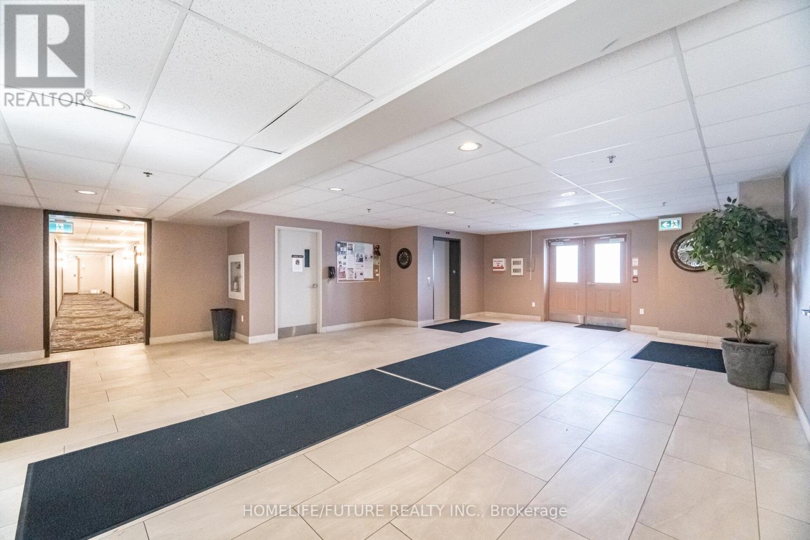 203 - 7428 Markham Road, Markham, Ontario  L3S 4V6 - Photo 3 - N12436889