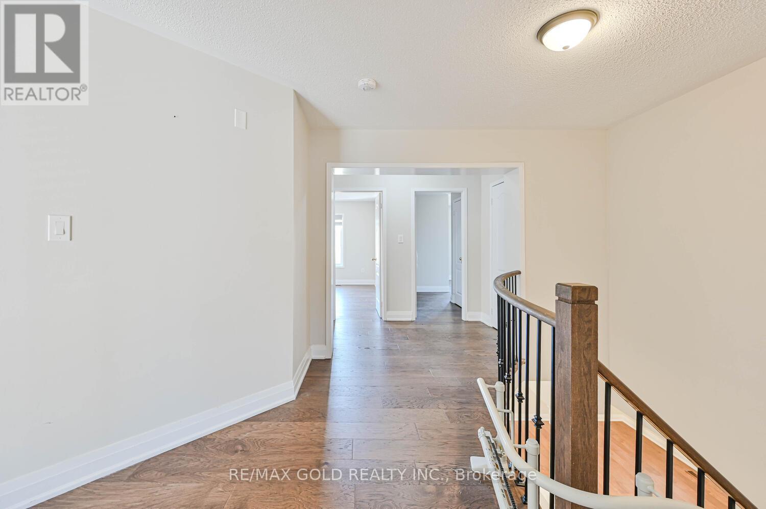 3 Freshspring Drive, Brampton, Ontario  L6R 3H6 - Photo 23 - W12435621