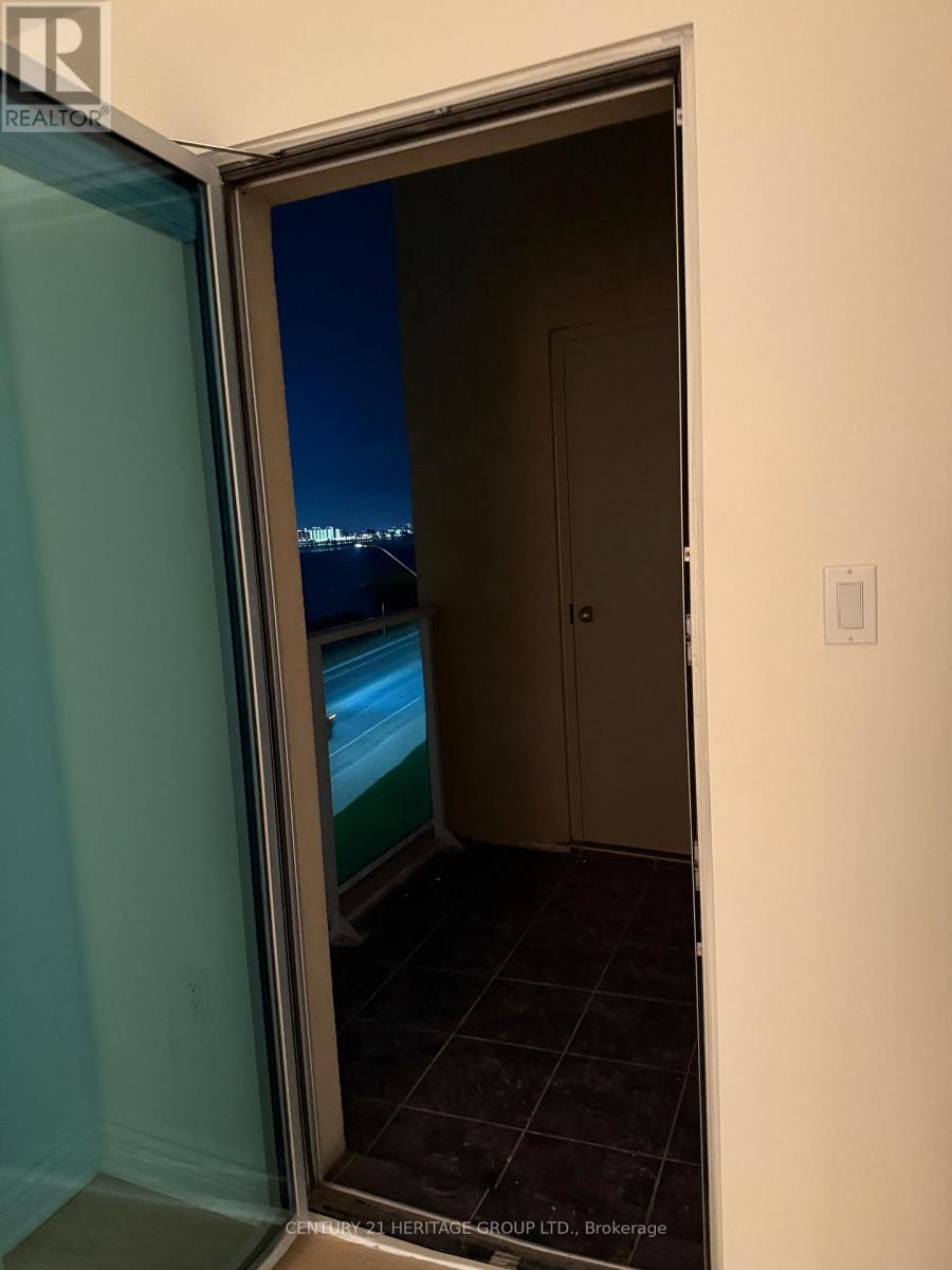 305 - 1225 Riverside Drive W, Windsor, Ontario  N9A 0A2 - Photo 11 - X12437058
