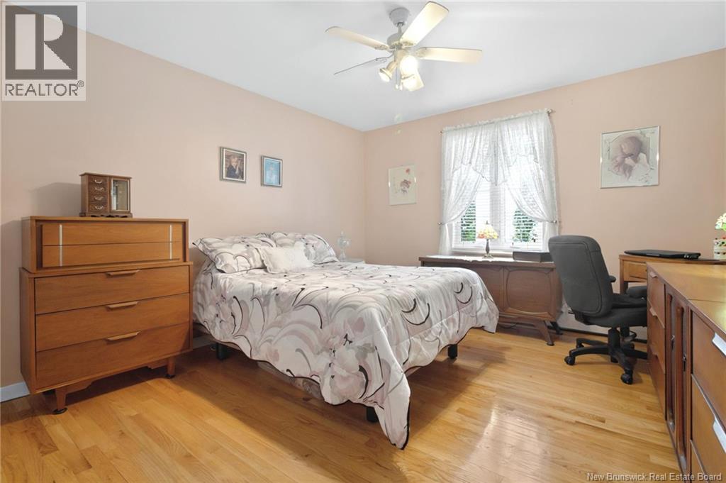 960 Shediac Road, Moncton, New Brunswick  E1A 4X5 - Photo 21 - NB127805