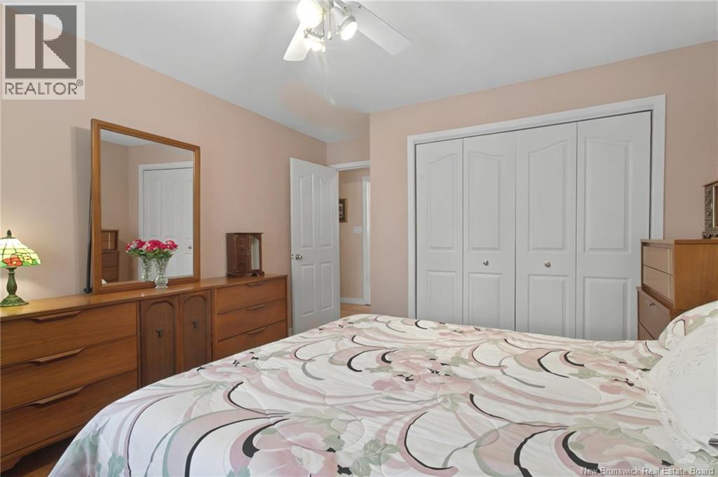 960 Shediac Road, Moncton, New Brunswick  E1A 4X5 - Photo 22 - NB127805
