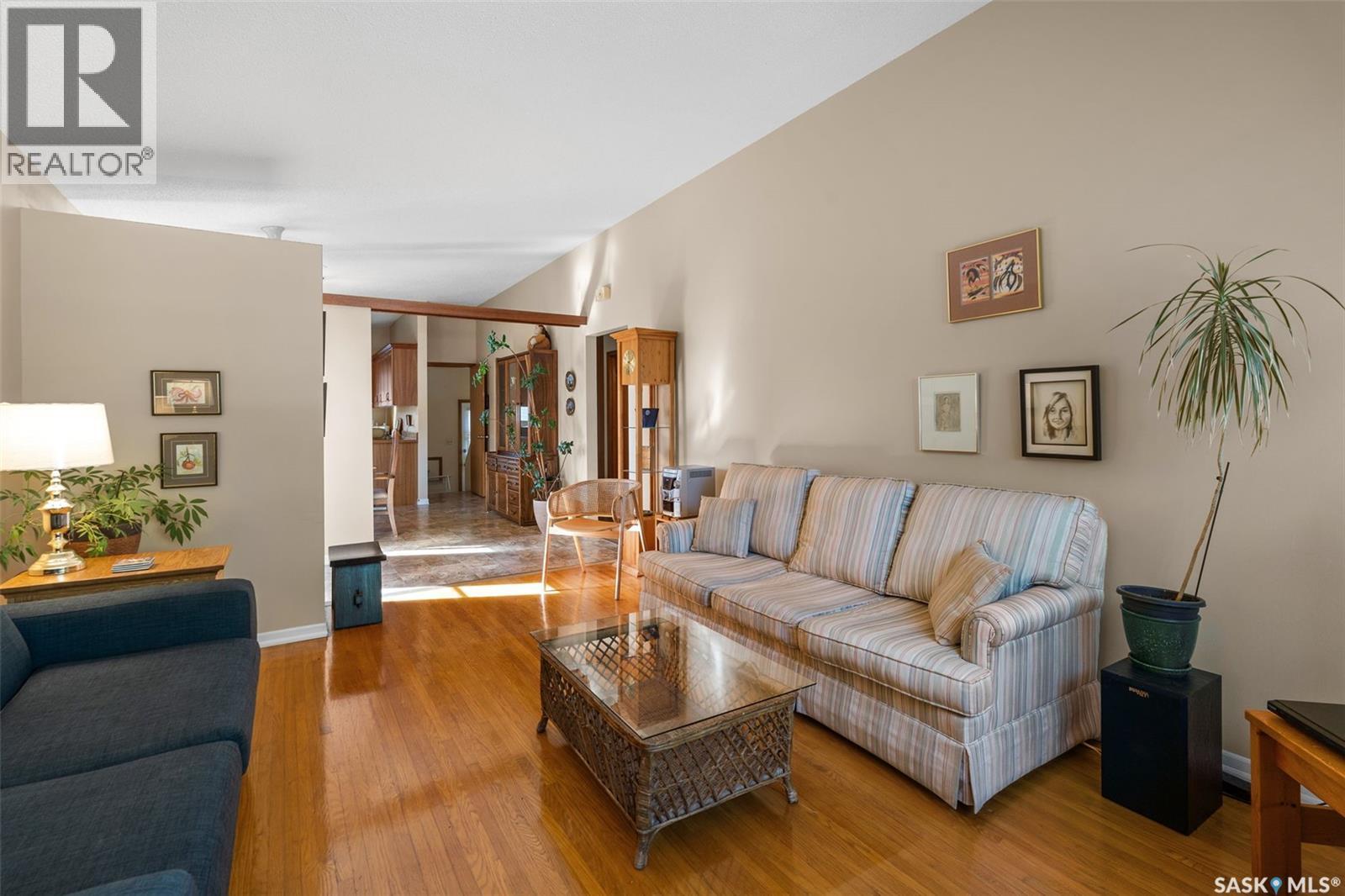 1621 H Avenue N, Saskatoon, Saskatchewan  S7L 2E9 - Photo 10 - SK019599