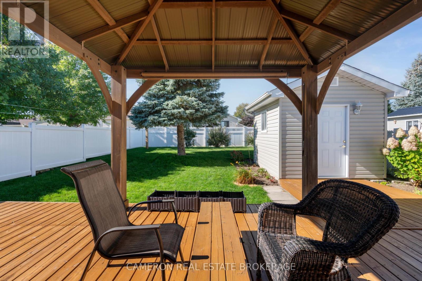 125 Dunbar Avenue, Cornwall, Ontario  K6H 7P4 - Photo 16 - X12439524