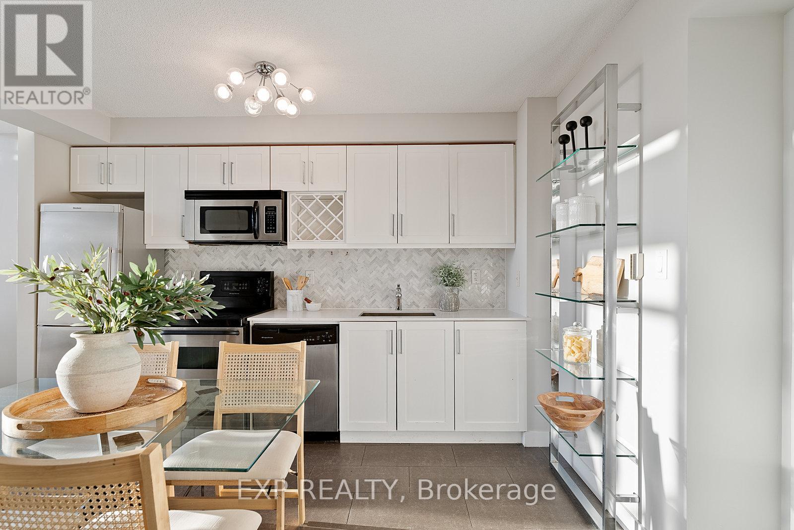4101 - 15 Fort York Boulevard, Toronto, Ontario  M5V 3Y4 - Photo 3 - C12439434