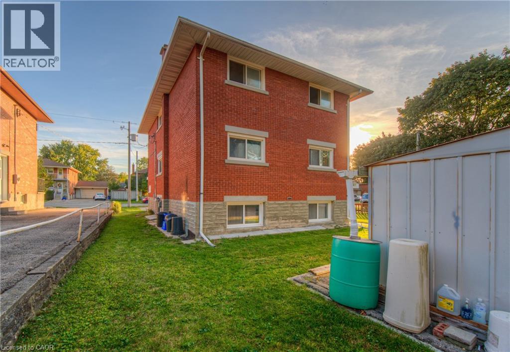 346 Prospect Avenue, Kitchener, Ontario  N2A 1E1 - Photo 12 - 40775269