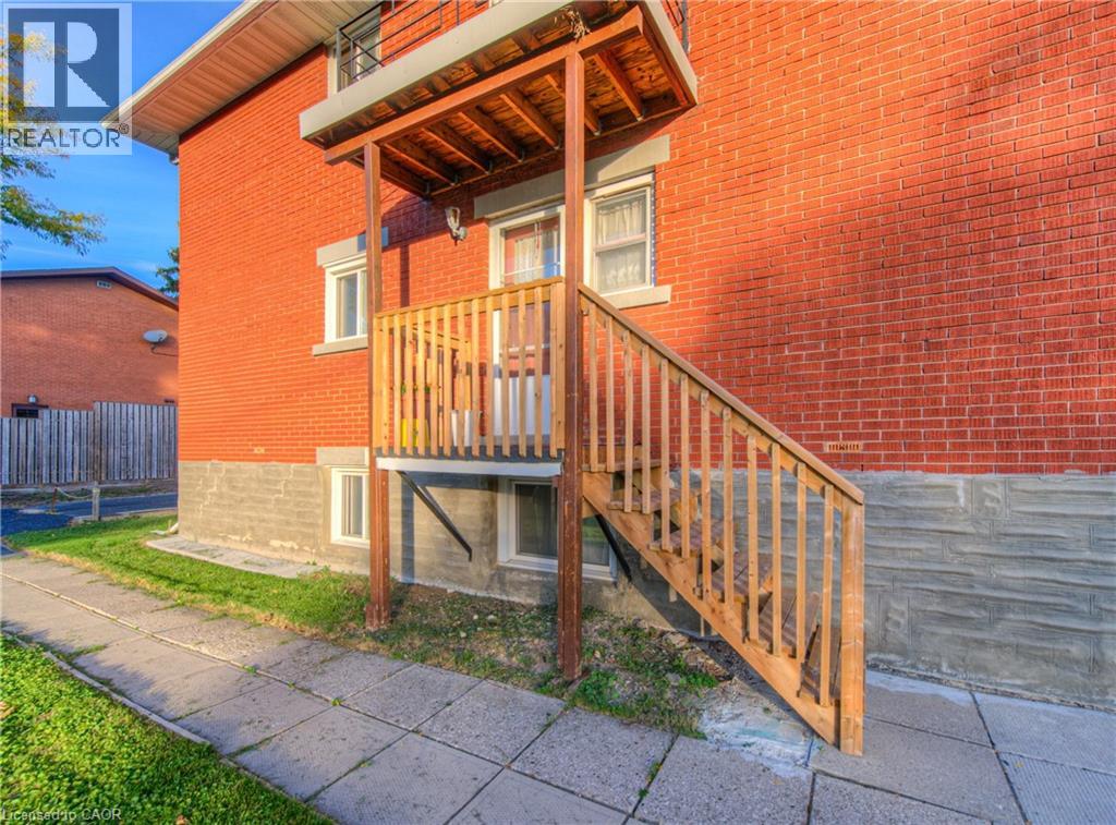 346 Prospect Avenue, Kitchener, Ontario  N2A 1E1 - Photo 7 - 40775269