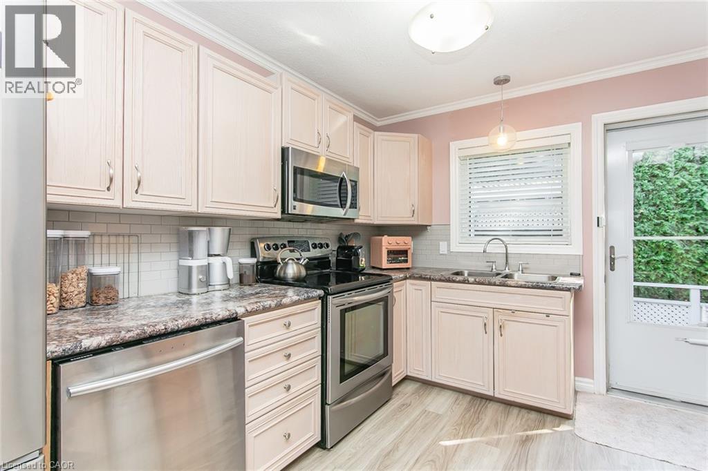 4 Elm Street, Puslinch, Ontario  N0B 2J0 - Photo 15 - 40775107