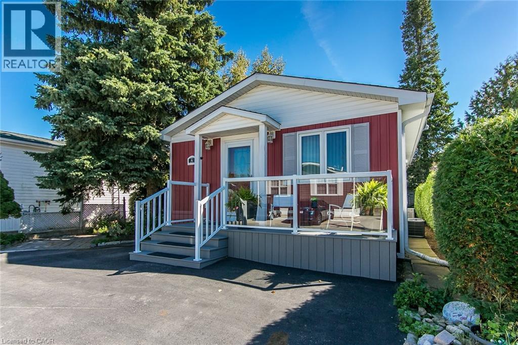4 Elm Street, Puslinch, Ontario  N0B 2J0 - Photo 3 - 40775107