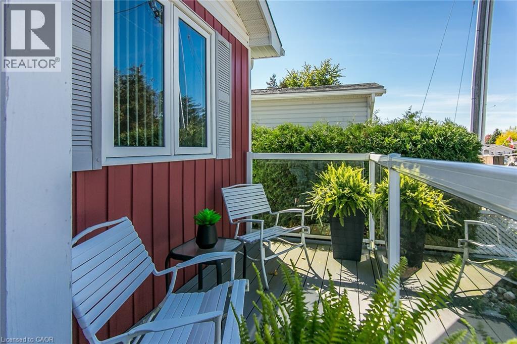 4 Elm Street, Puslinch, Ontario  N0B 2J0 - Photo 4 - 40775107