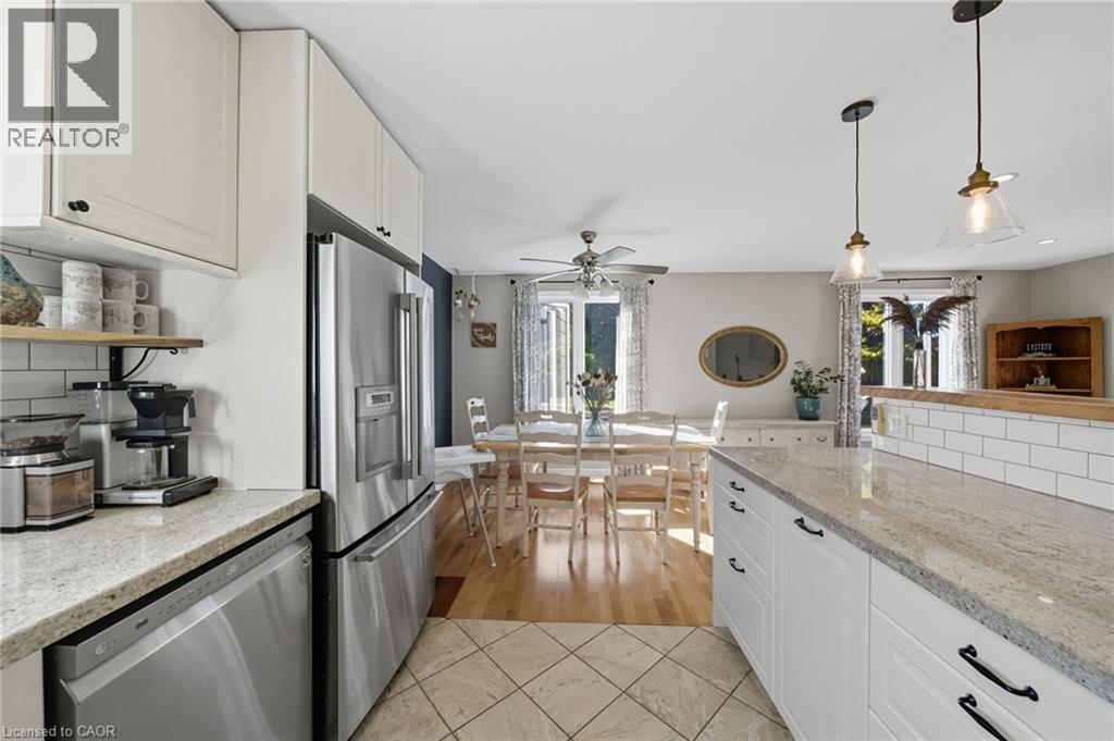 186 Banbury Road, Brantford, Ontario  N3P 1C6 - Photo 13 - 40774685