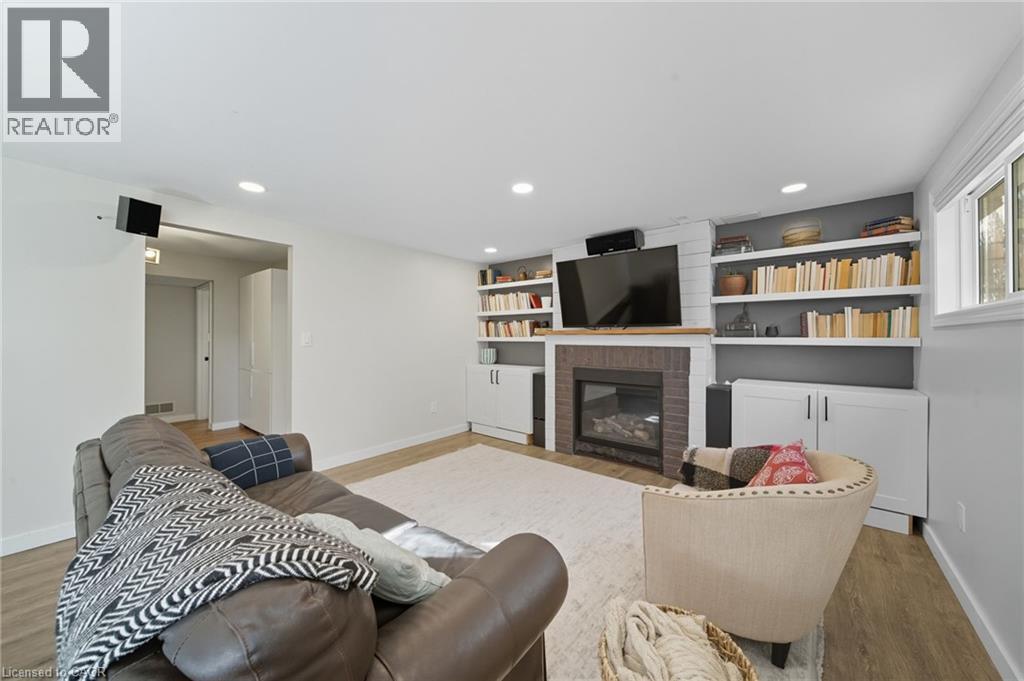 186 Banbury Road, Brantford, Ontario  N3P 1C6 - Photo 22 - 40774685