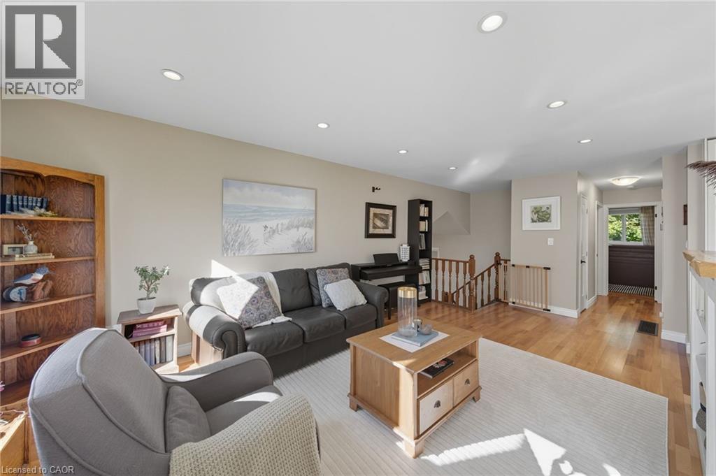 186 Banbury Road, Brantford, Ontario  N3P 1C6 - Photo 6 - 40774685