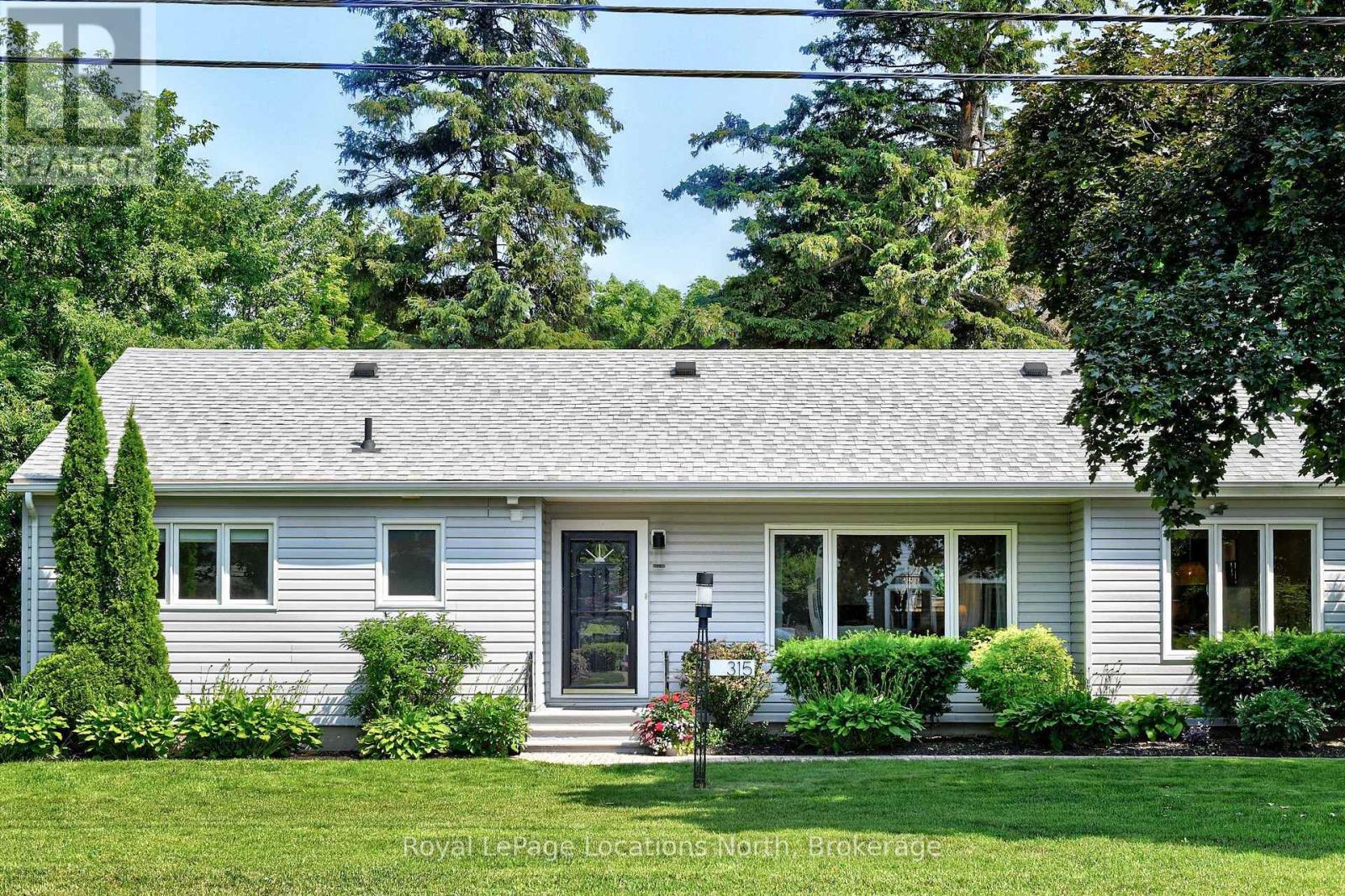 315 Fifth Street, Collingwood, Ontario  L9Y 1X9 - Photo 3 - S12439554