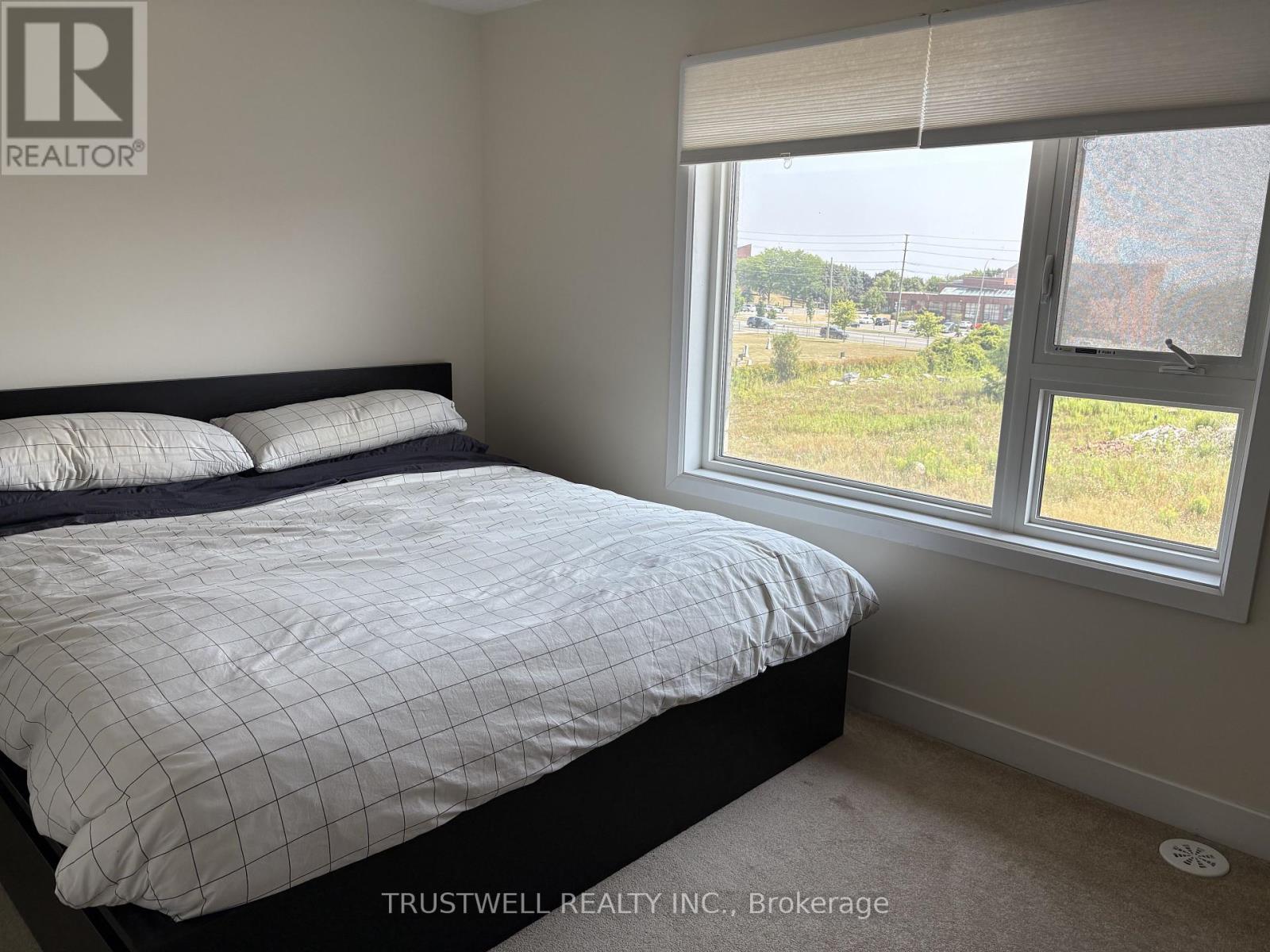 95 Donald Fleming Way, Whitby, Ontario  L1R 0N8 - Photo 10 - E12439455