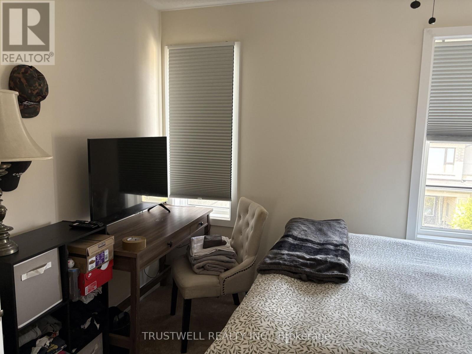 95 Donald Fleming Way, Whitby, Ontario  L1R 0N8 - Photo 7 - E12439455
