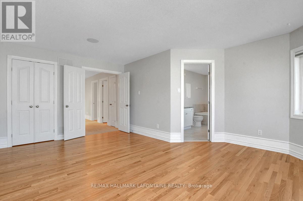 919 Scala Avenue, Ottawa, Ontario  K4A 4M7 - Photo 21 - X12439451