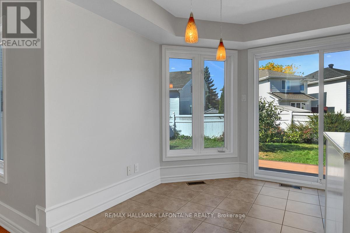 919 Scala Avenue, Ottawa, Ontario  K4A 4M7 - Photo 15 - X12439451