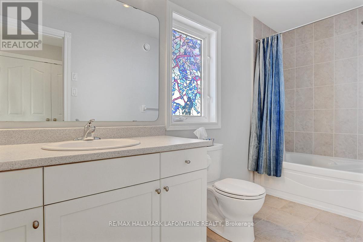 919 Scala Avenue, Ottawa, Ontario  K4A 4M7 - Photo 32 - X12439451