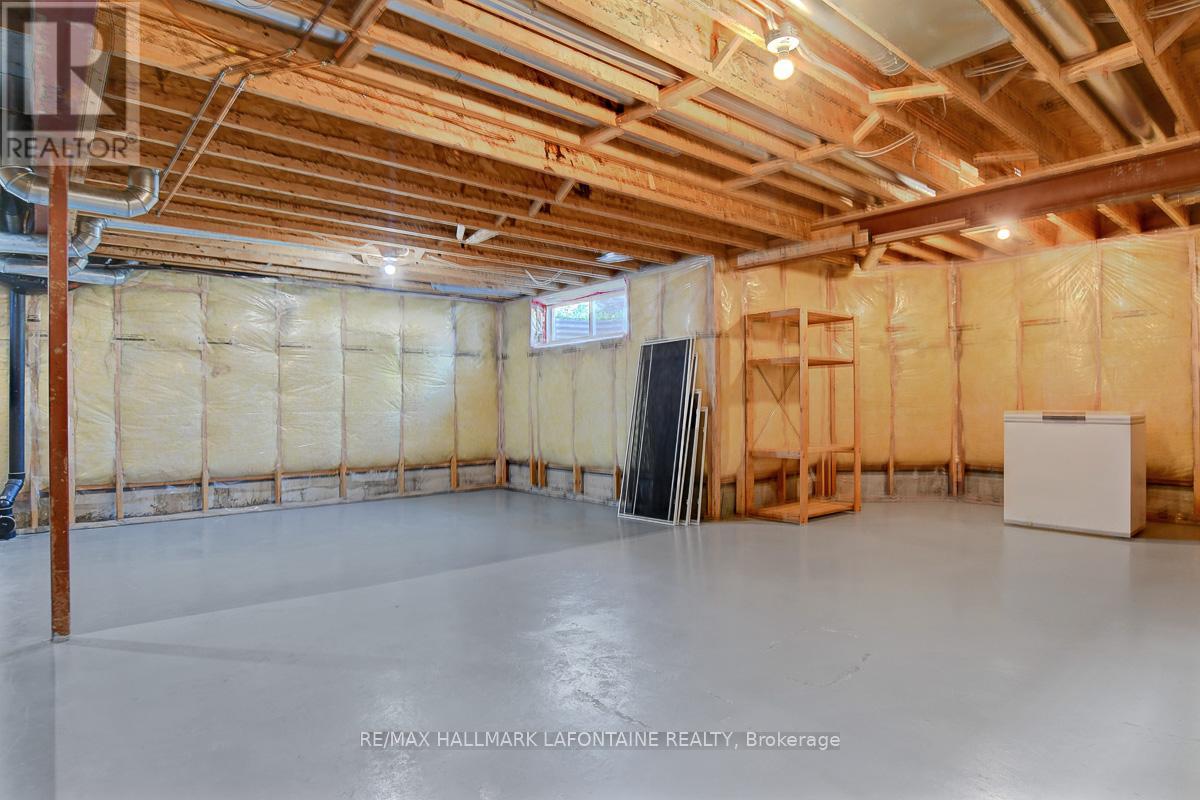 919 Scala Avenue, Ottawa, Ontario  K4A 4M7 - Photo 33 - X12439451