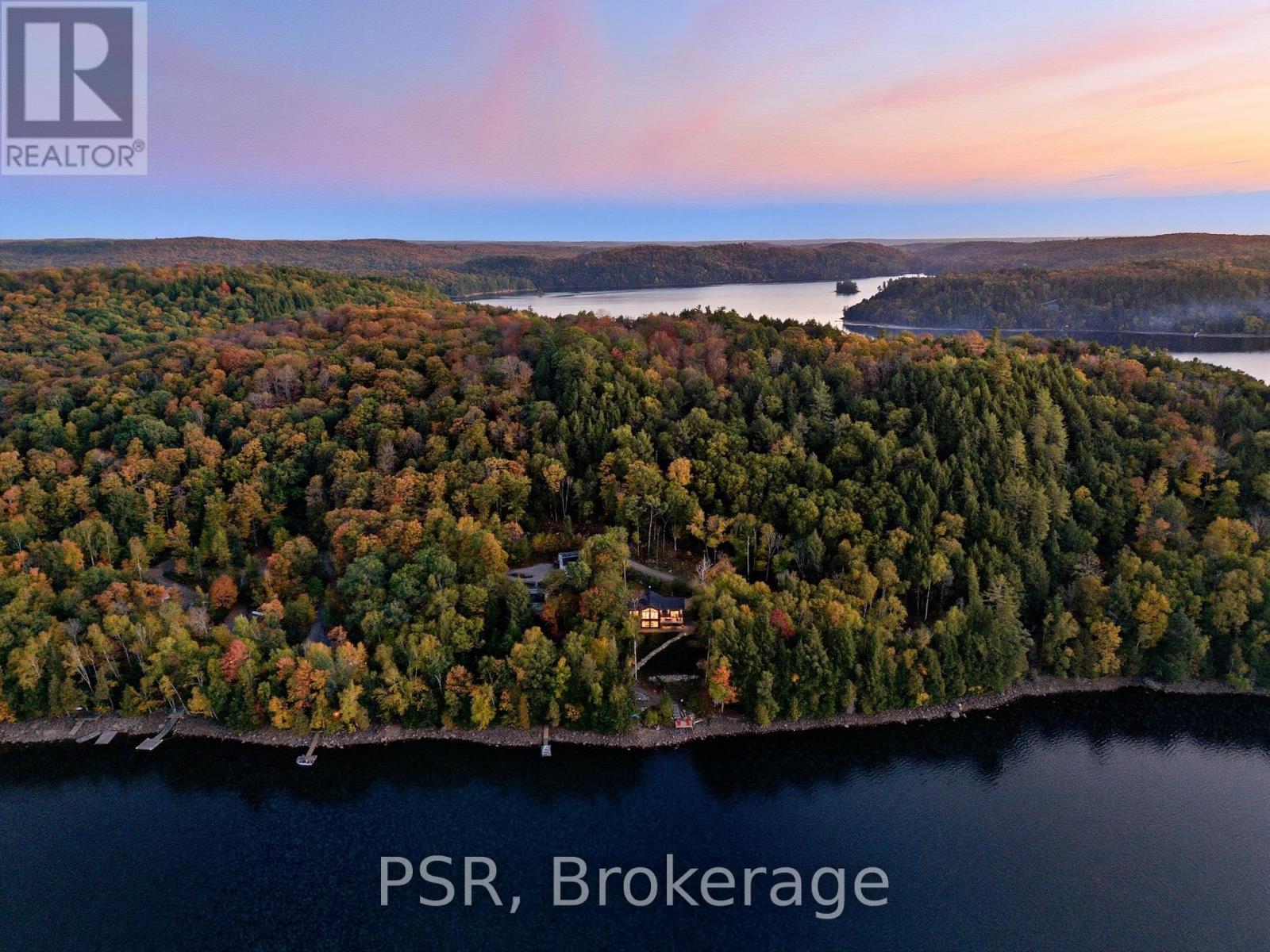 1399 Baybreeze Lane, Dysart Et Al, Ontario  K0M 1S0 - Photo 4 - X12439537