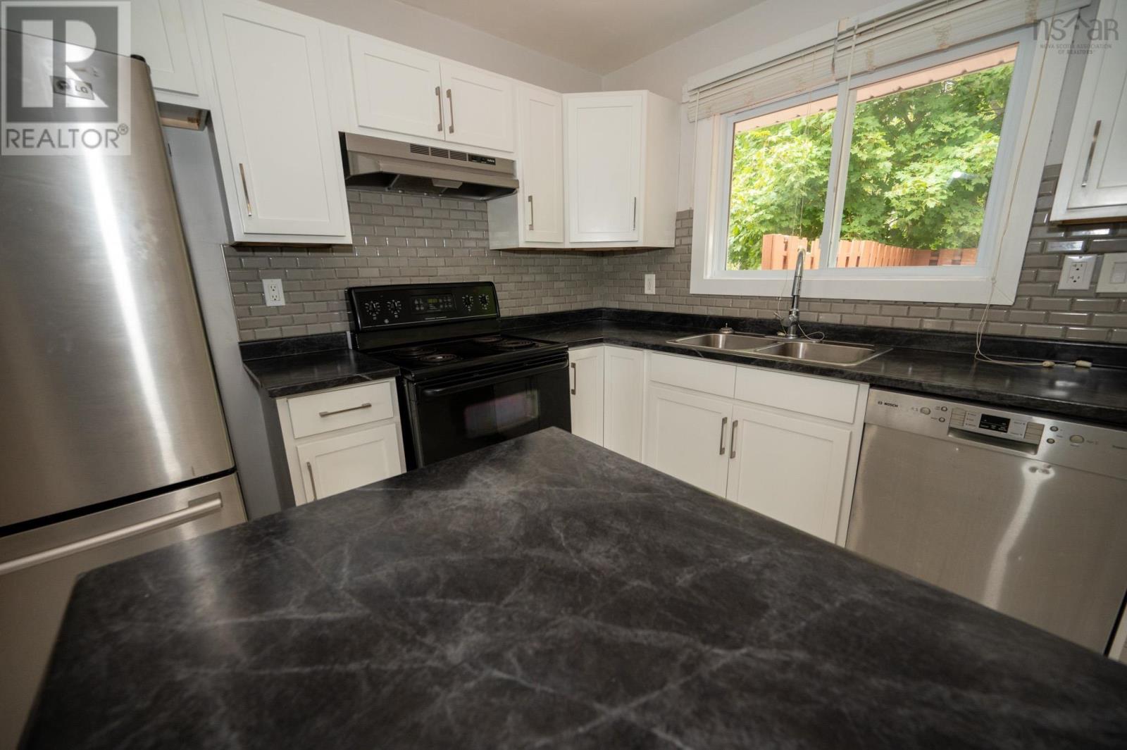 139 Evans Avenue, Halifax, Nova Scotia  B3M 1C8 - Photo 12 - 202521647