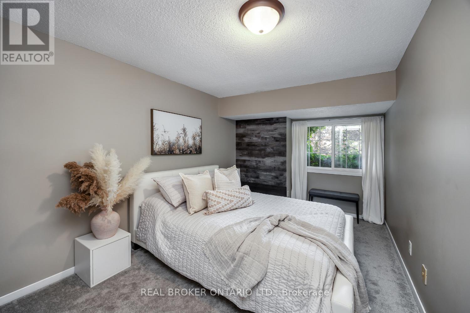 400 Wickham Court, Oshawa, Ontario  L1K 1N3 - Photo 17 - E12439505