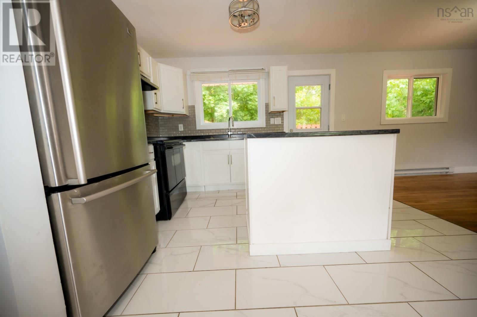139 Evans Avenue, Halifax, Nova Scotia  B3M 1C8 - Photo 8 - 202521647